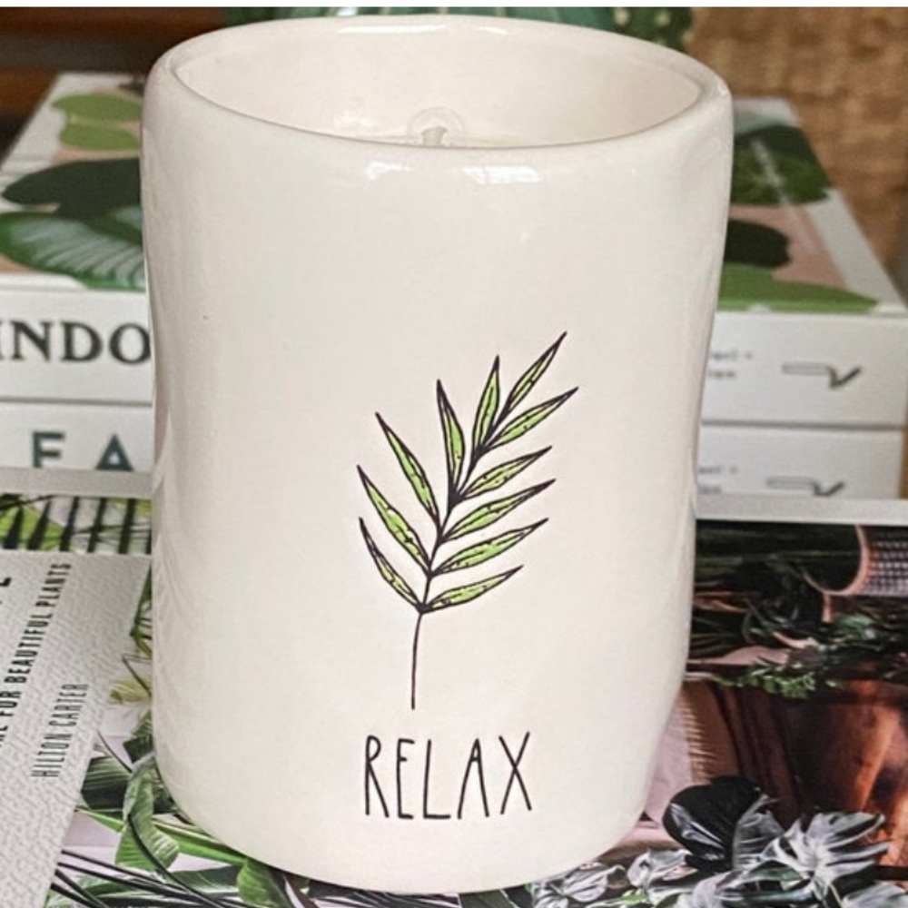 Rae Dunn EUCALYPTUS Scented Candle in Ceramic - Picture 1 of 8